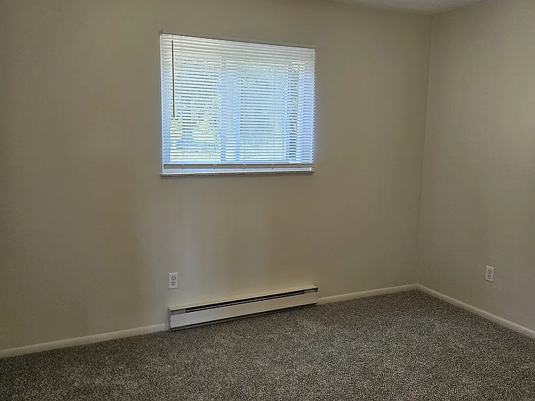 3380 Brunnerdale Ave NW #3 — Photo 8