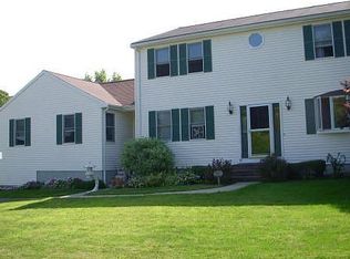 16 Springwood Dr, Abington, MA 02351