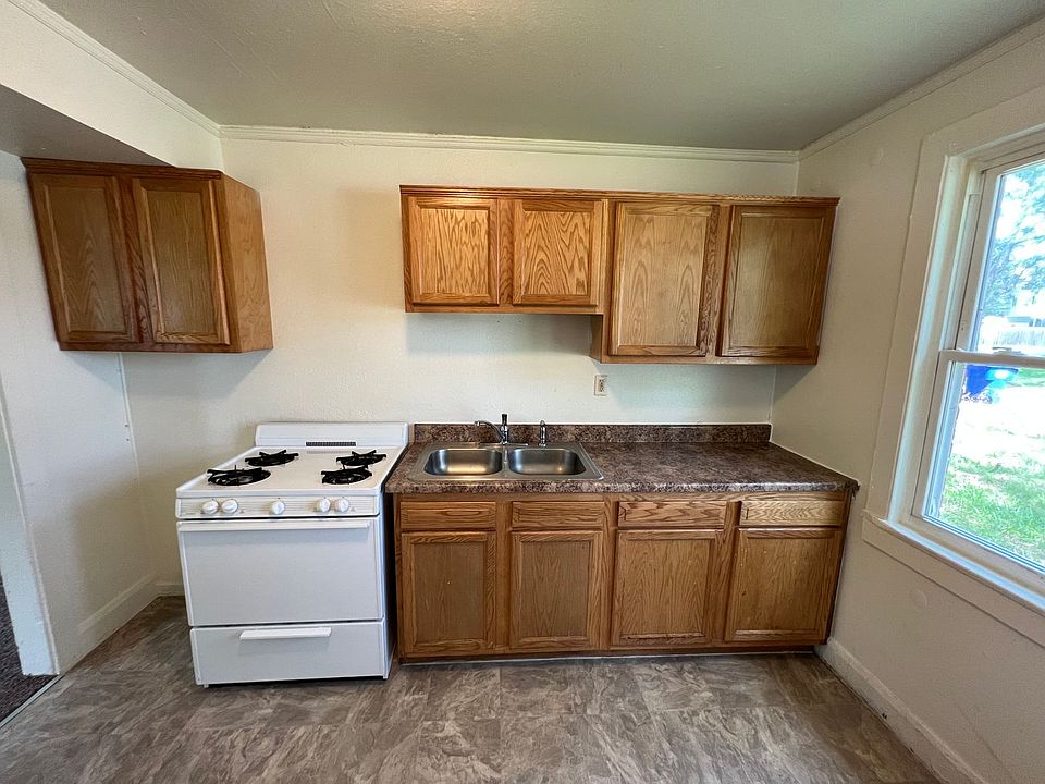 20052007 N. Adams Apartment Rentals Junction City, KS Zillow
