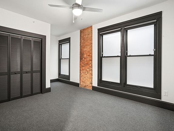 4th image of 324 Niagara St #202