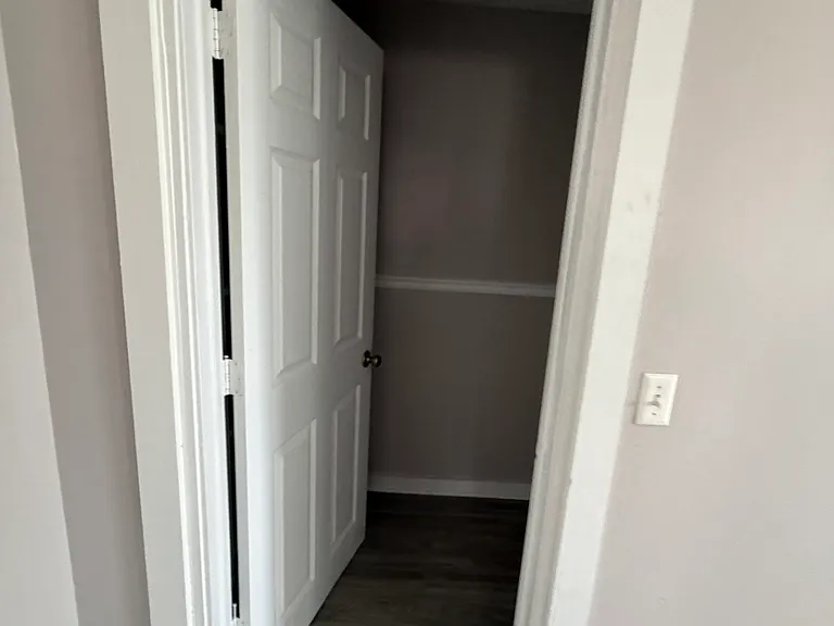423 Hancock St #3 — Photo 6