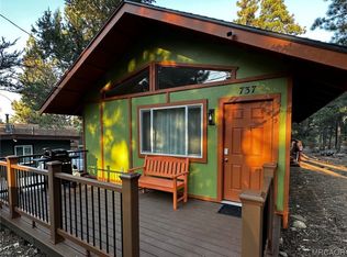 737 Pine Ln, Sugarloaf, CA 92386