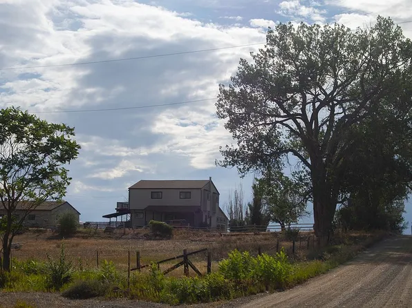 2826 County Road Ln #45, Basin, WY 82410