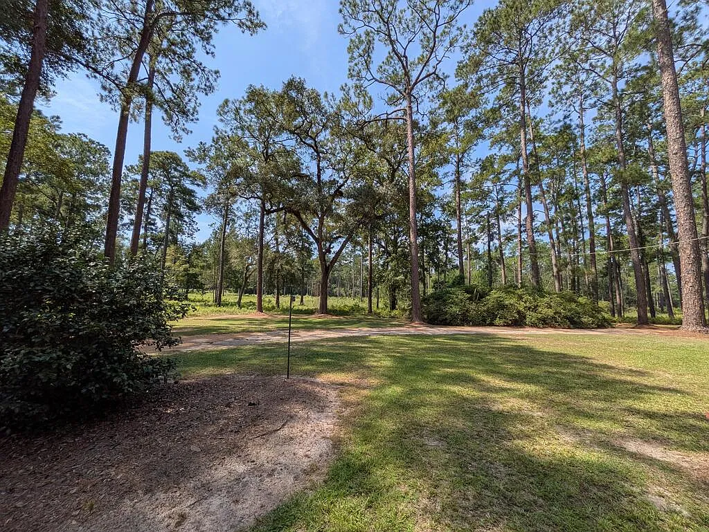 4 bed, 2680 sqft, $3,200 — Photo 3