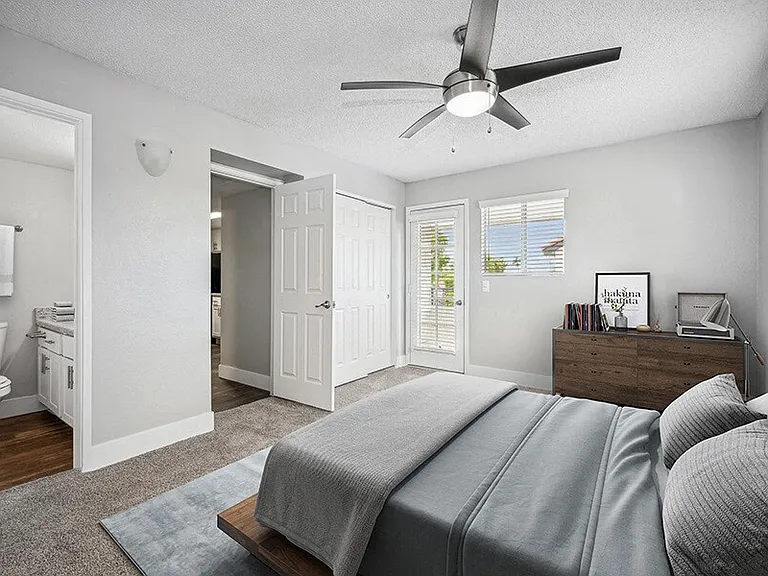 Stillwater Apartments — Photo 7