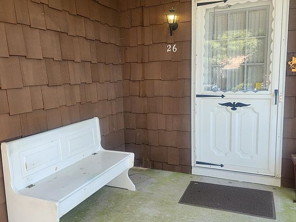 3rd image of 26 Milford Avenue