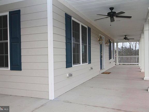 2nd image of 260 Harry Hiett Ln