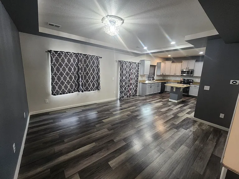 4481 Telluride Ct — Photo 2