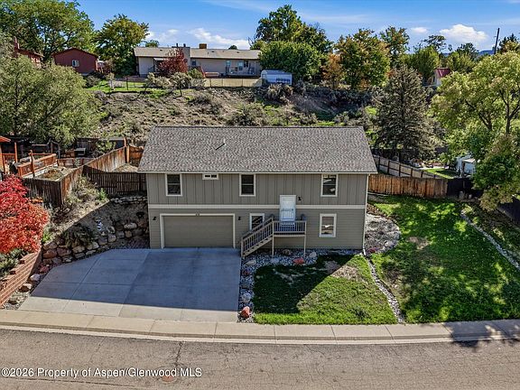4th image of 670 Moki Ave