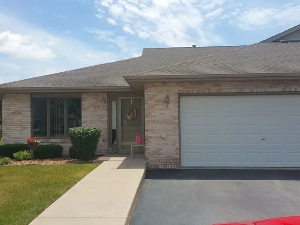 1248 Oak Grove Ct, Morris, IL 60450