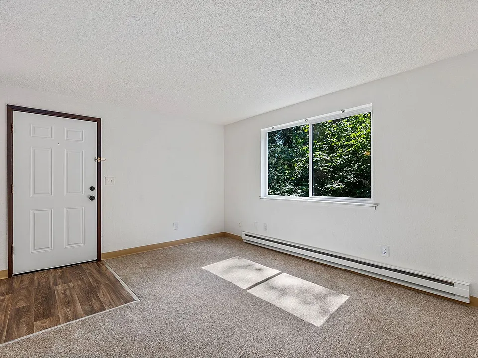 1830 Carpenter Rd SE