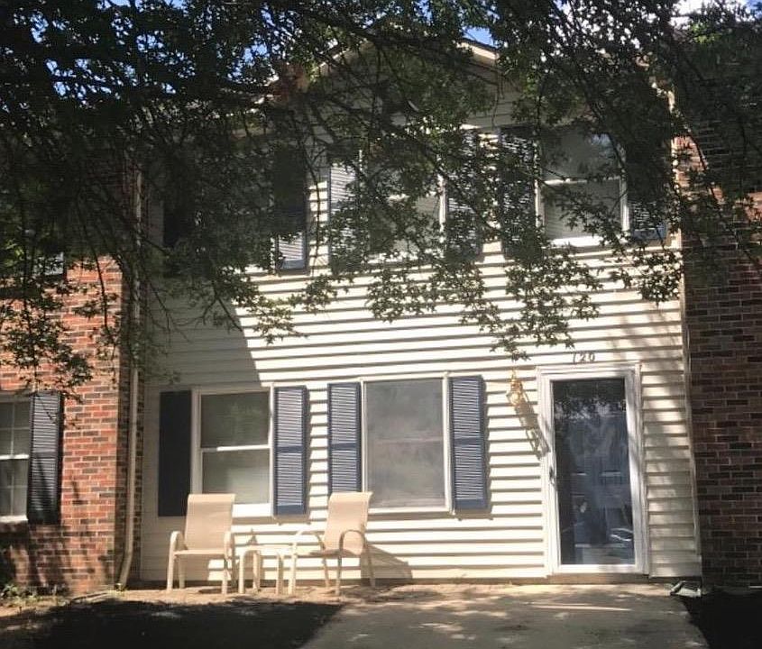 1st image of 120 Heritage Dr