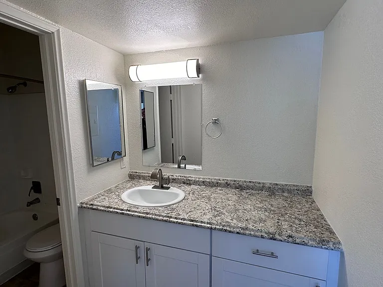 Juniper Canyon | Tucson, AZ Apartments — Photo 14