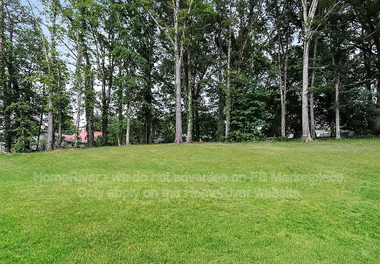 828 Graylyn Dr — Photo 15