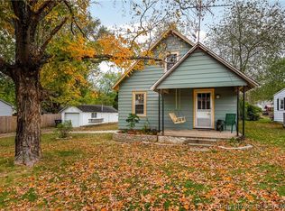213 Eagle Ln, New Albany, IN 47150