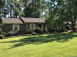 1089 Country Club Dr, Ozark, AL 36360