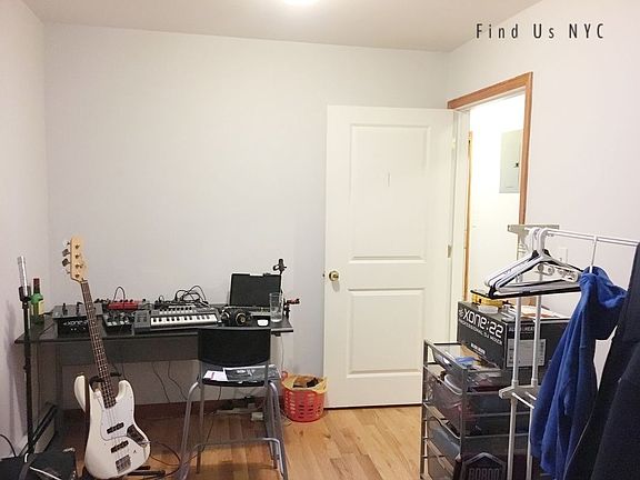 2nd image of 290A Cornelia St #3