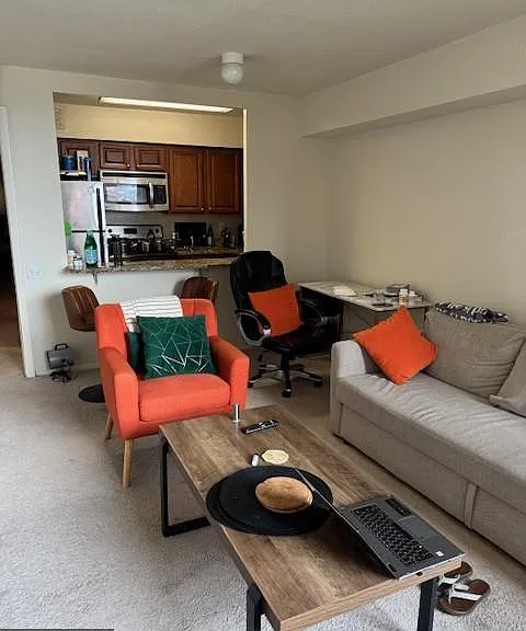 1420 Locust St #15H — Photo 10