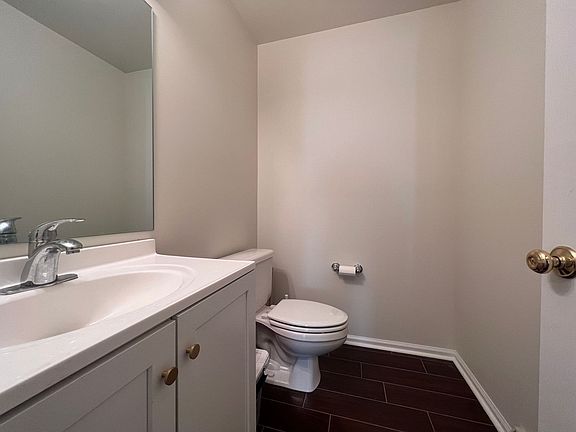 3rd image of 240 Newberry Ln #1