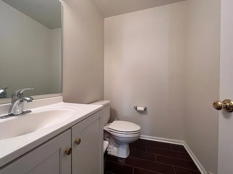 240 Newberry Ln — Photo 18