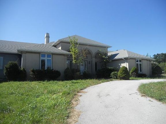 2nd image of 7546 E Rosehaven Ln