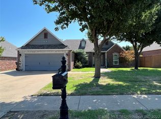 14951 Jordan Ct, Glenpool, OK 74033