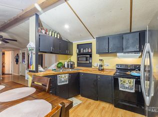 1410 W Flamingo Ave TRAILER 150, Nampa, ID 83651