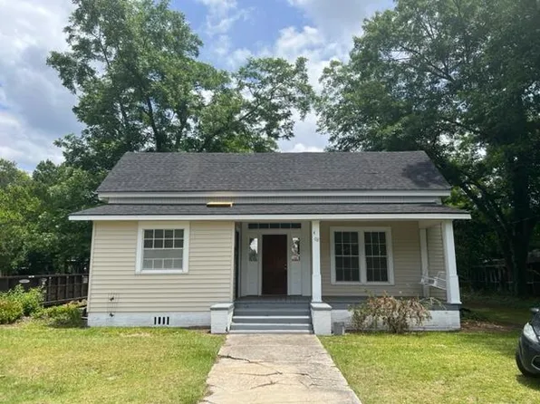 402 McLendon St, Ashburn, GA 31714