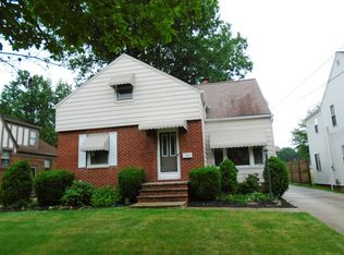 1271 Gordon Rd, Lyndhurst, OH 44124
