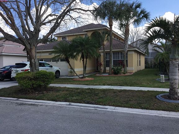 4th image of 18414 NW 11th Ct