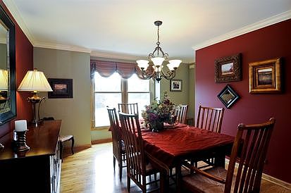 5th image of 7 Heather Ln
