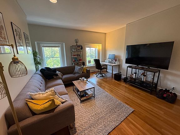 3rd image of 42 W Newton St #424