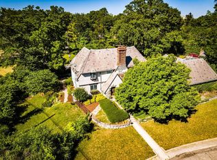 2480 W Warwick Rd, Muncie, IN 47304