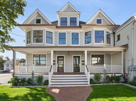 31 East Ave