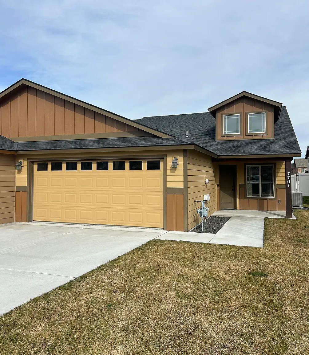 7701 Latah Ct photo 1