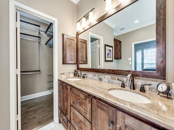 5th image of 5504 Baton Rouge Blvd