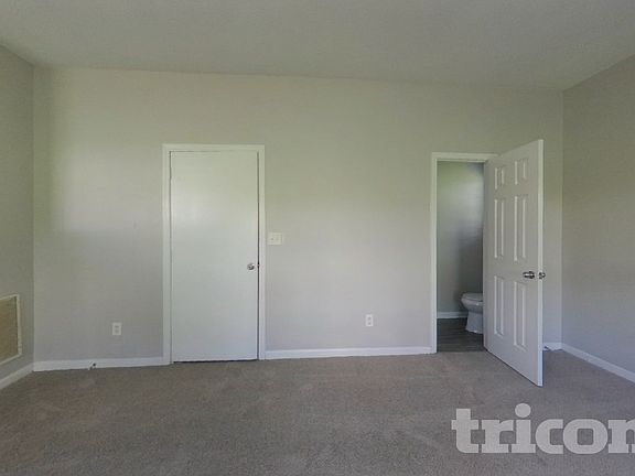 2nd image of 216 Ernestine Way