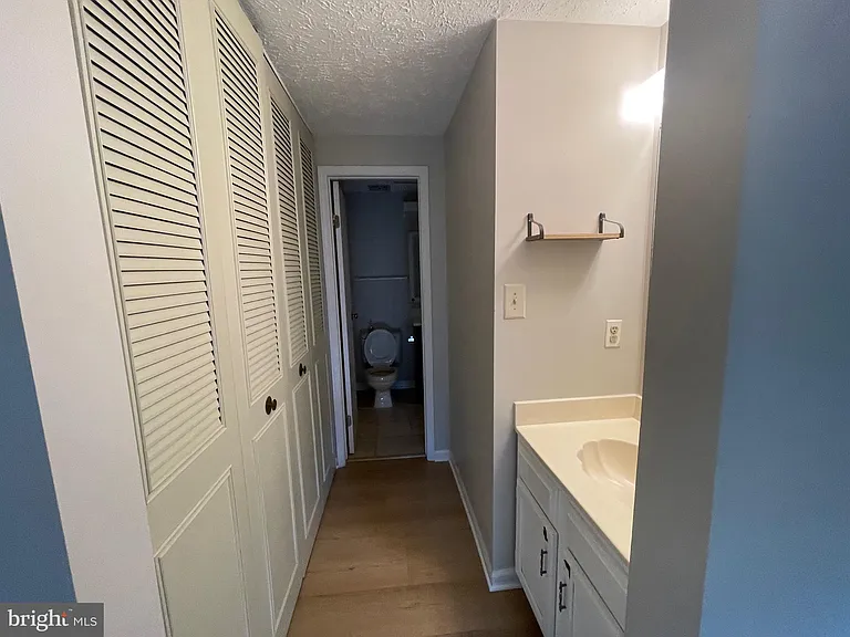 11906 Fieldthorn Ct — Photo 16