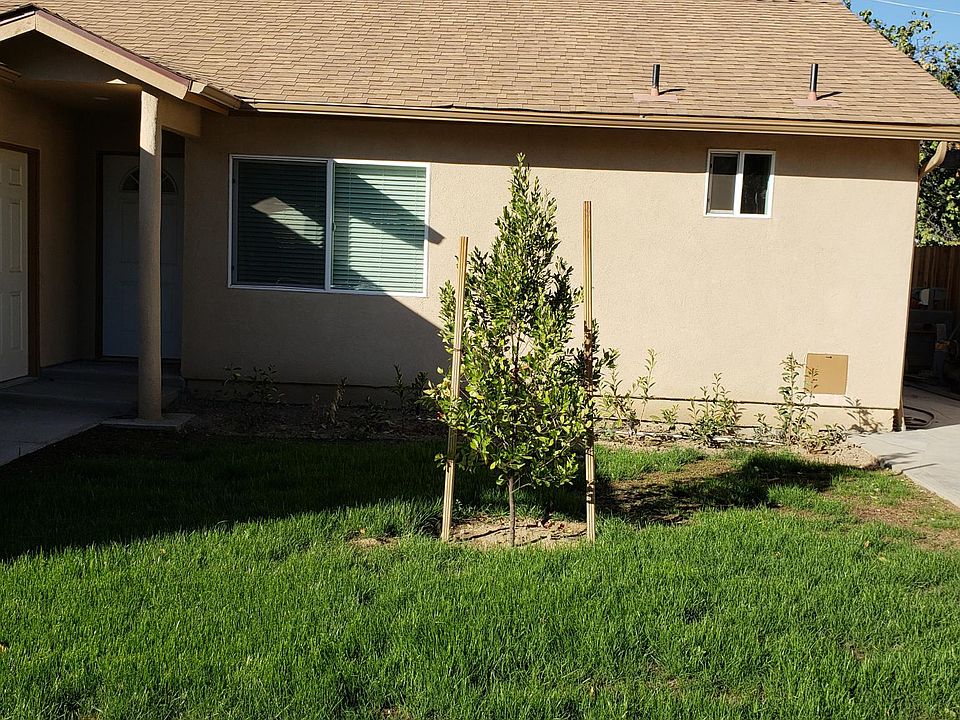 2nd image of 18035 Rayen St