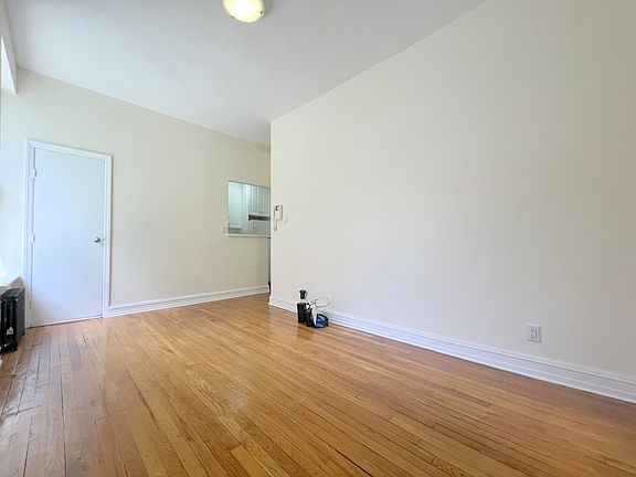 2nd image of 201 E 81st St APT 2B
