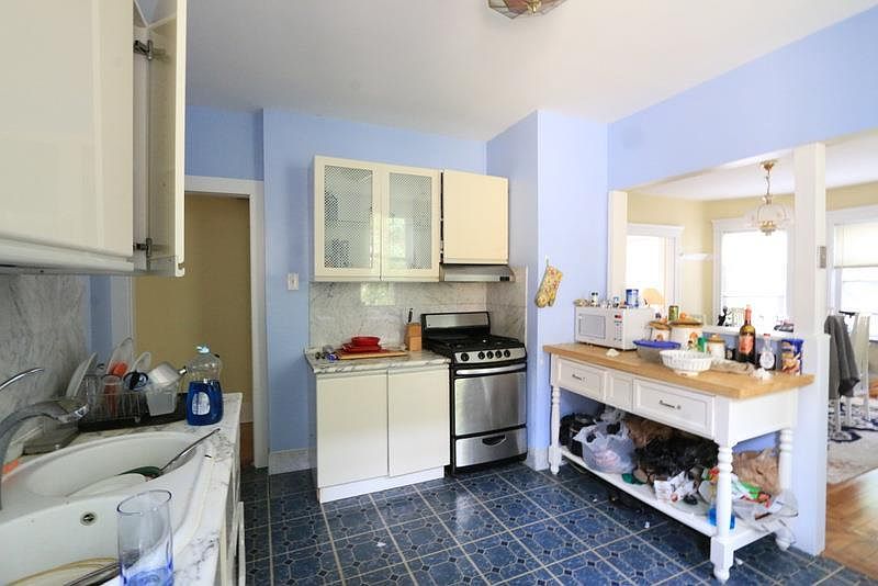1st image of 18 Park Ave #2