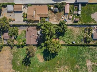 9877 Wheatland Ave, Sunland, CA 91040