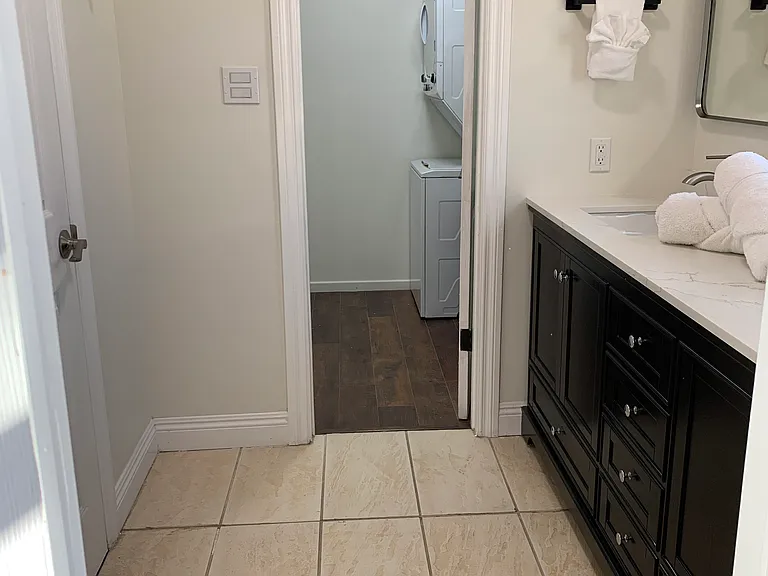 5532 W 138th Pl — Photo 8