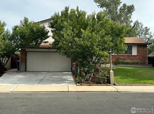 1566 Mayfield Ln, Longmont, CO 80501