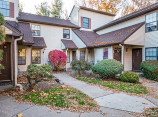 1209 Woodbridge Commons Way, Iselin, NJ 08830