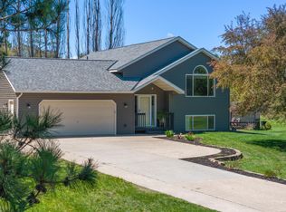 13989 Grand Oaks Dr, Baxter, MN 56425