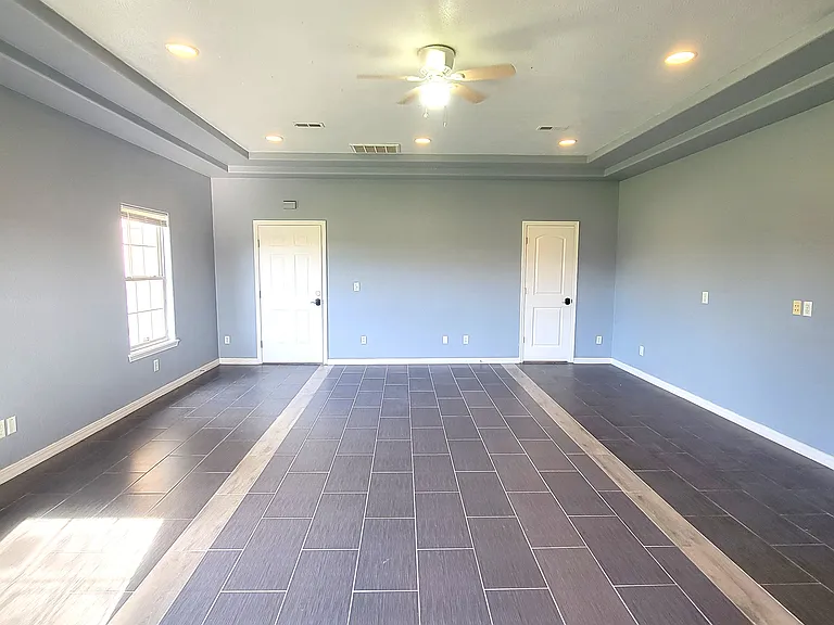 852 State Highway K #A — Photo 2
