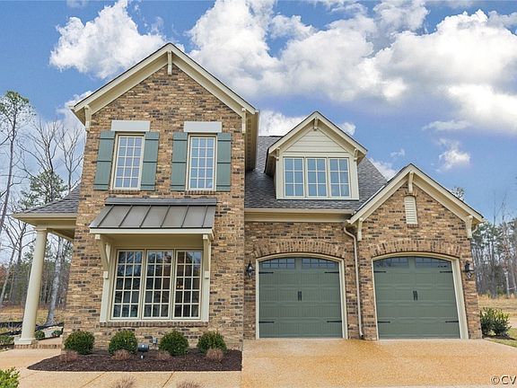 4th image of 10433 Meadow Woods Court Gln