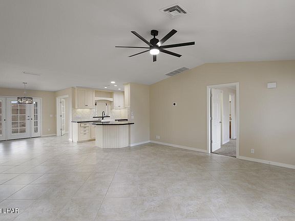 4th image of 1820 Dion Dr