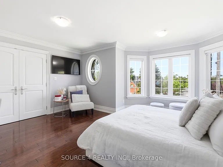39 Amesbury Dr — Photo 31